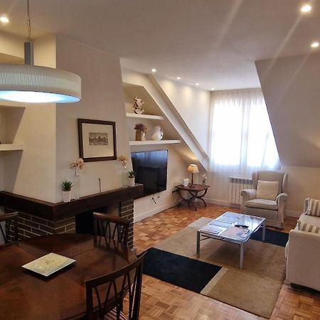 Appartamento La Buhardilla De La Escalerona - 2 Hab - Vut-4354-As Gijón Esterno foto