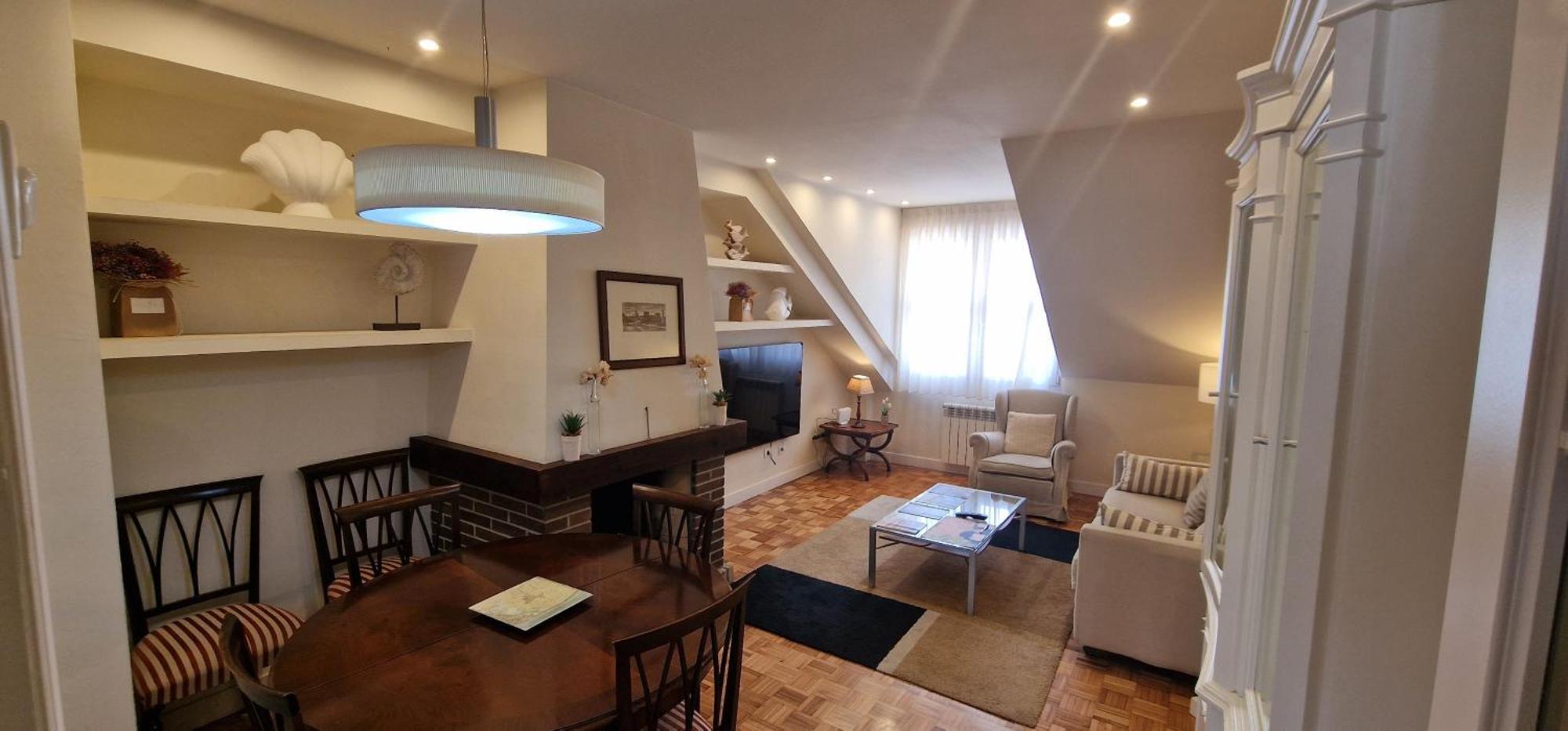 Appartamento La Buhardilla De La Escalerona - 2 Hab - Vut-4354-As Gijón Esterno foto